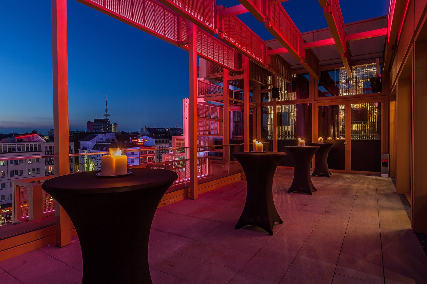 Terrasse mit Panoramablick für Ihre Corporate Events